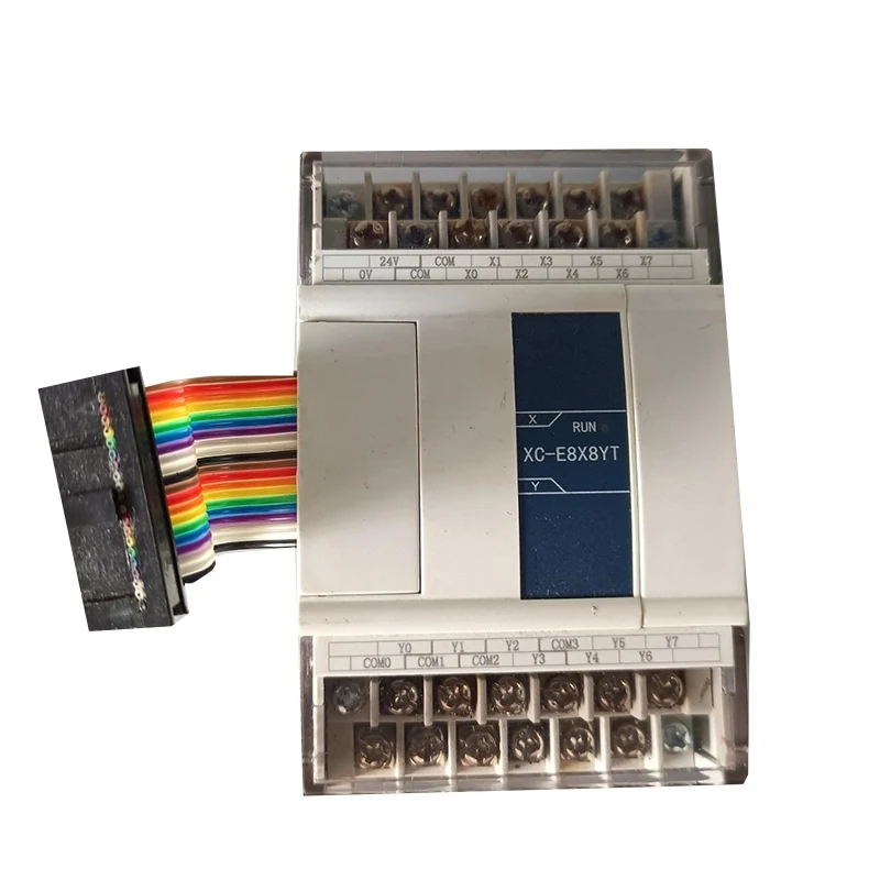 Jauns oriģināls XC-E8X8YT xce8x8yt PLC vadības ierīces krājums noliktavā