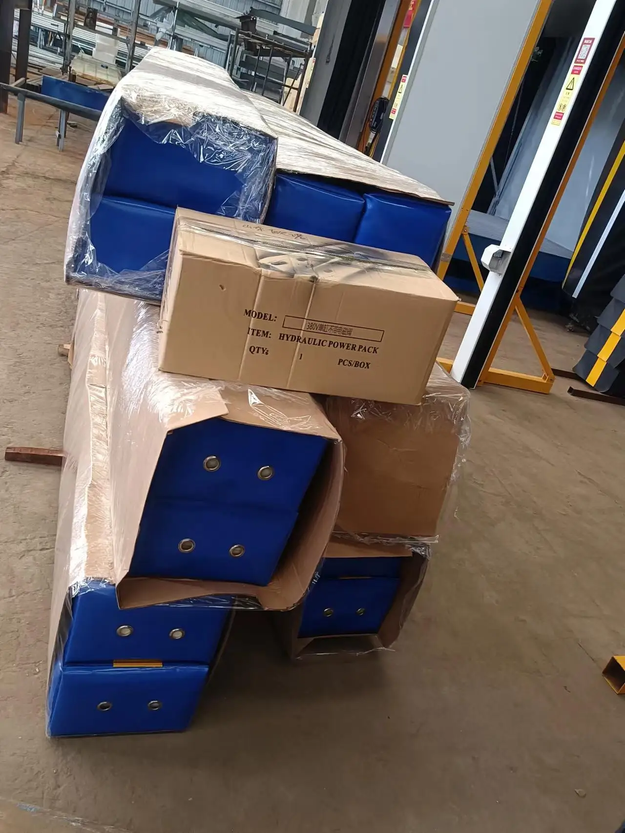Dock seals loading warehouse dock door seal mechanical sponge dock seal