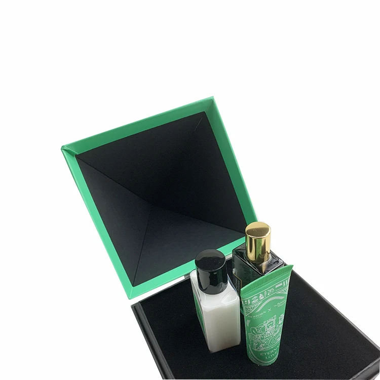 Custom Logo Cardboard Cartons Shipping Mailer Paper Box for Pyramid Shape Skin Care Packaging