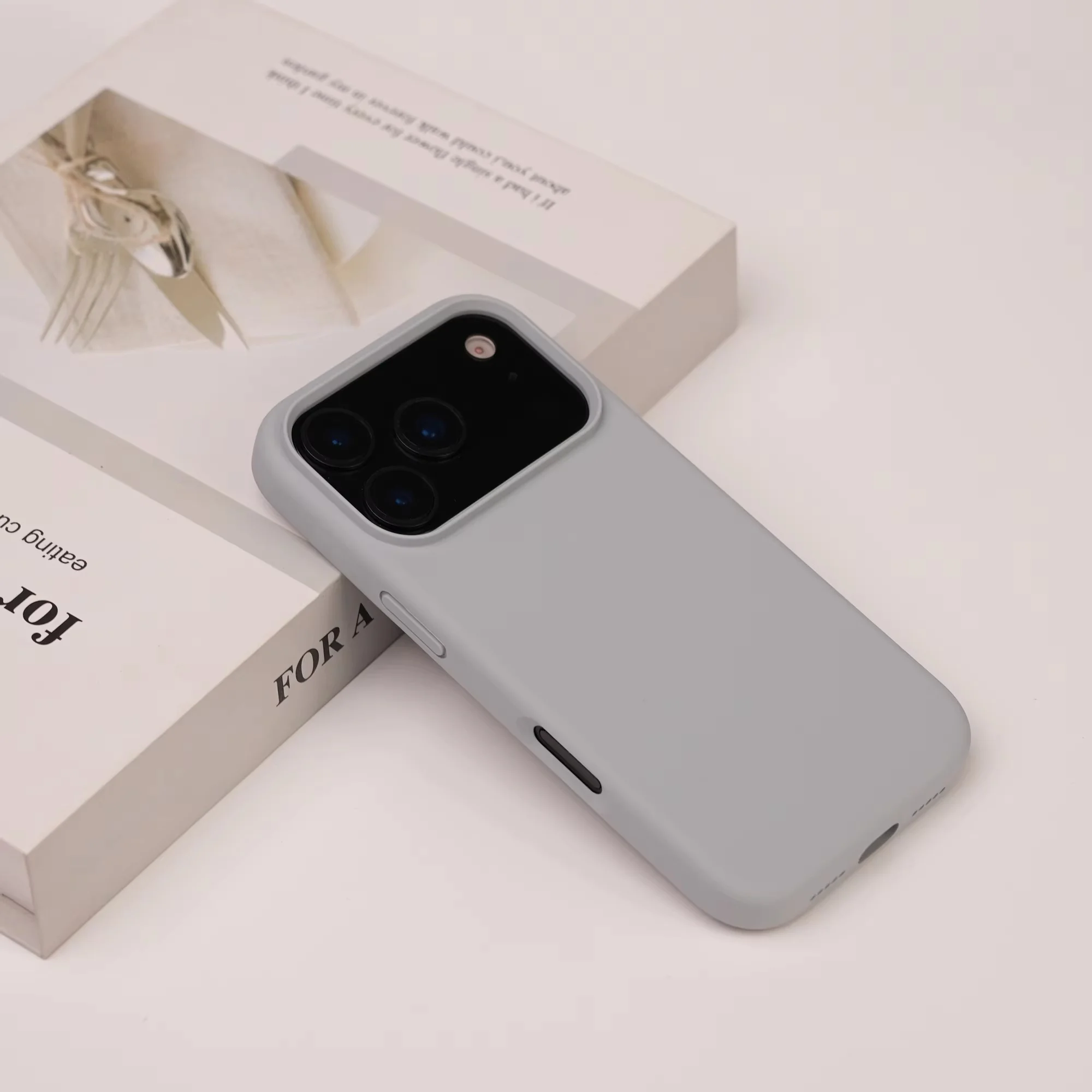 product customizable new soft magnetic liquid silicone mobile phone case for iphone 17 16 pro max stylish custom colorful spot design-5