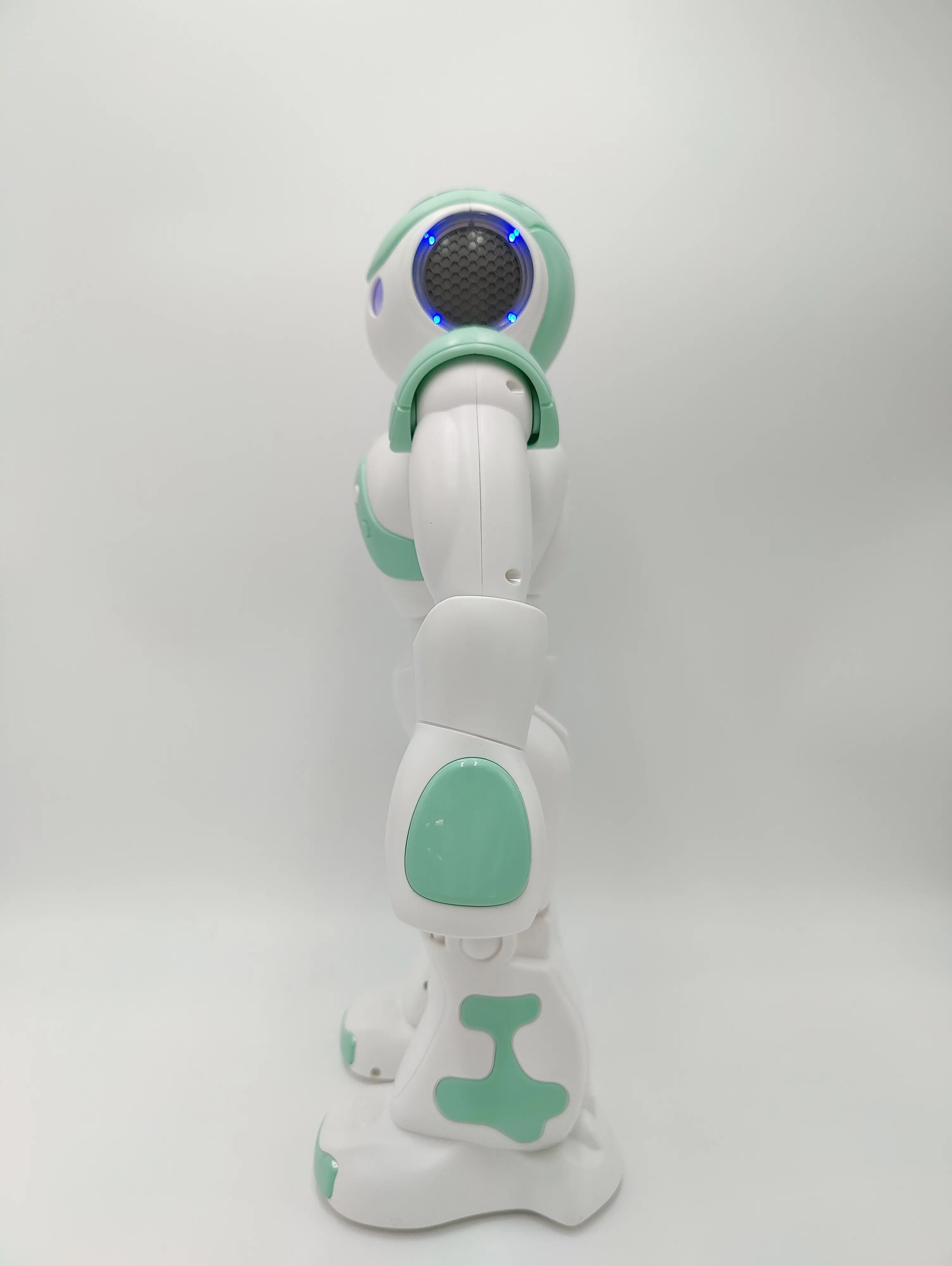 2023 New Intelligent Programming Educational Rc Robot Toy for Kid Tech Sing Walk Interactive Function Usb Charging