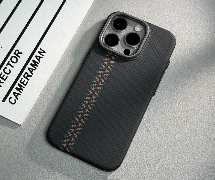 iPhone15ProMax新款现货到货手机壳磁性硬壳碳纤维颗粒防摔保护套