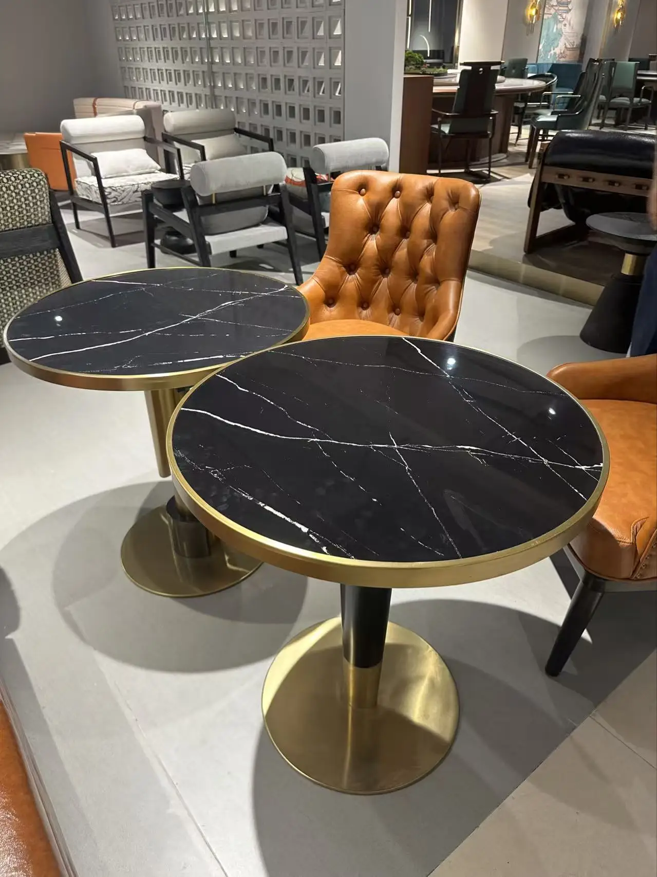 New Product Restaurant Furniture Cafe Tables and Chairs Furniture Set Marble Stainless Steel  Black and Gold Restaurant Table