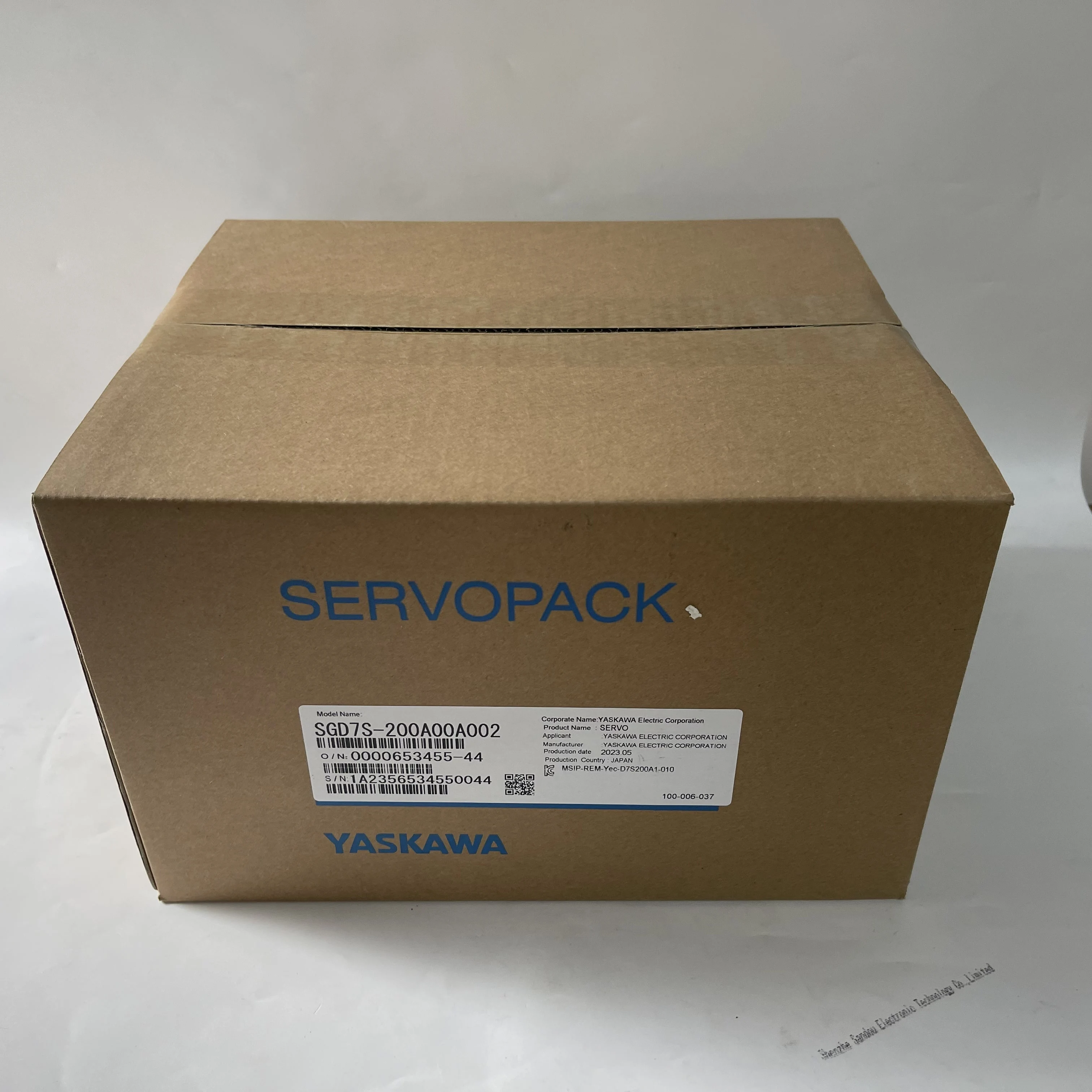 Yaskawa Servopack Servo Drive SGD7S-200A00A002 Yaskawa Servopack Servo Drive SGD7S-200A00A002