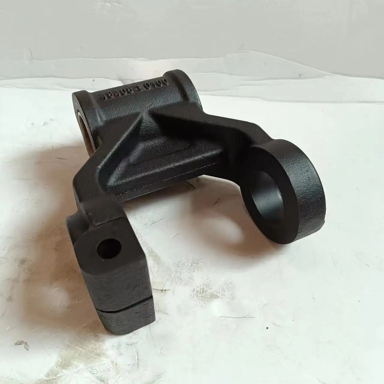 Spring Shackle for HINO 500 - Durable & Reliable Parts