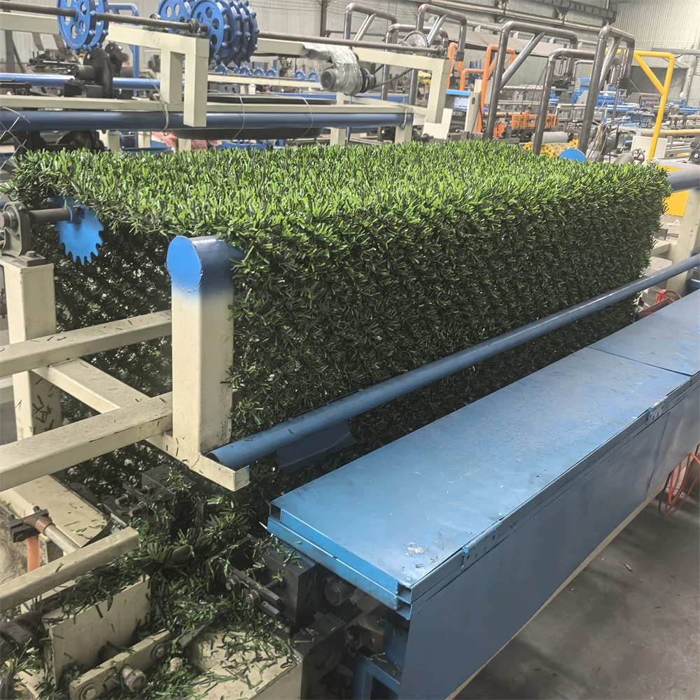 Fully Automatic Artificial Grass Fence Making Machine With 45x45 Mesh Size Plastic Pvc