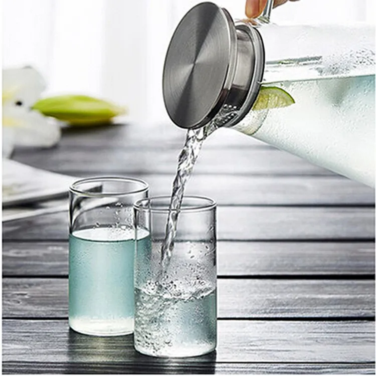 Large Capacity High Borosilicate Heat-Resistant Glass Jug Stainless Steel Water Jug for Milk Juice with Transparent Lid