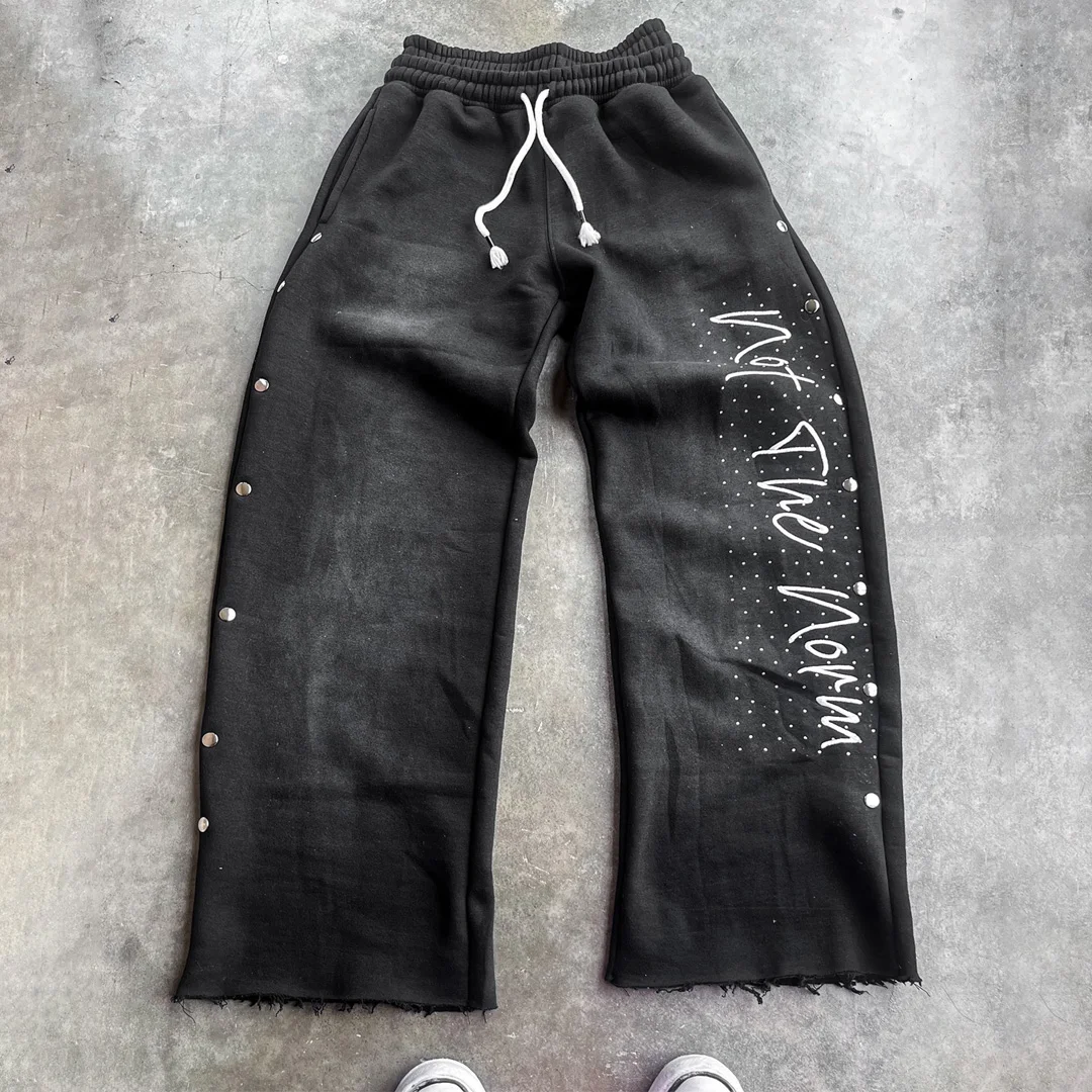 Spodnie dresowe męskie OEM z nadrukiem w stylu rivet, proste, z gumką do zwijania dołu, streetwear, z dodatkiem spandexu/bawełny, wodoodporne i oddychające, na zimę, hurtowo