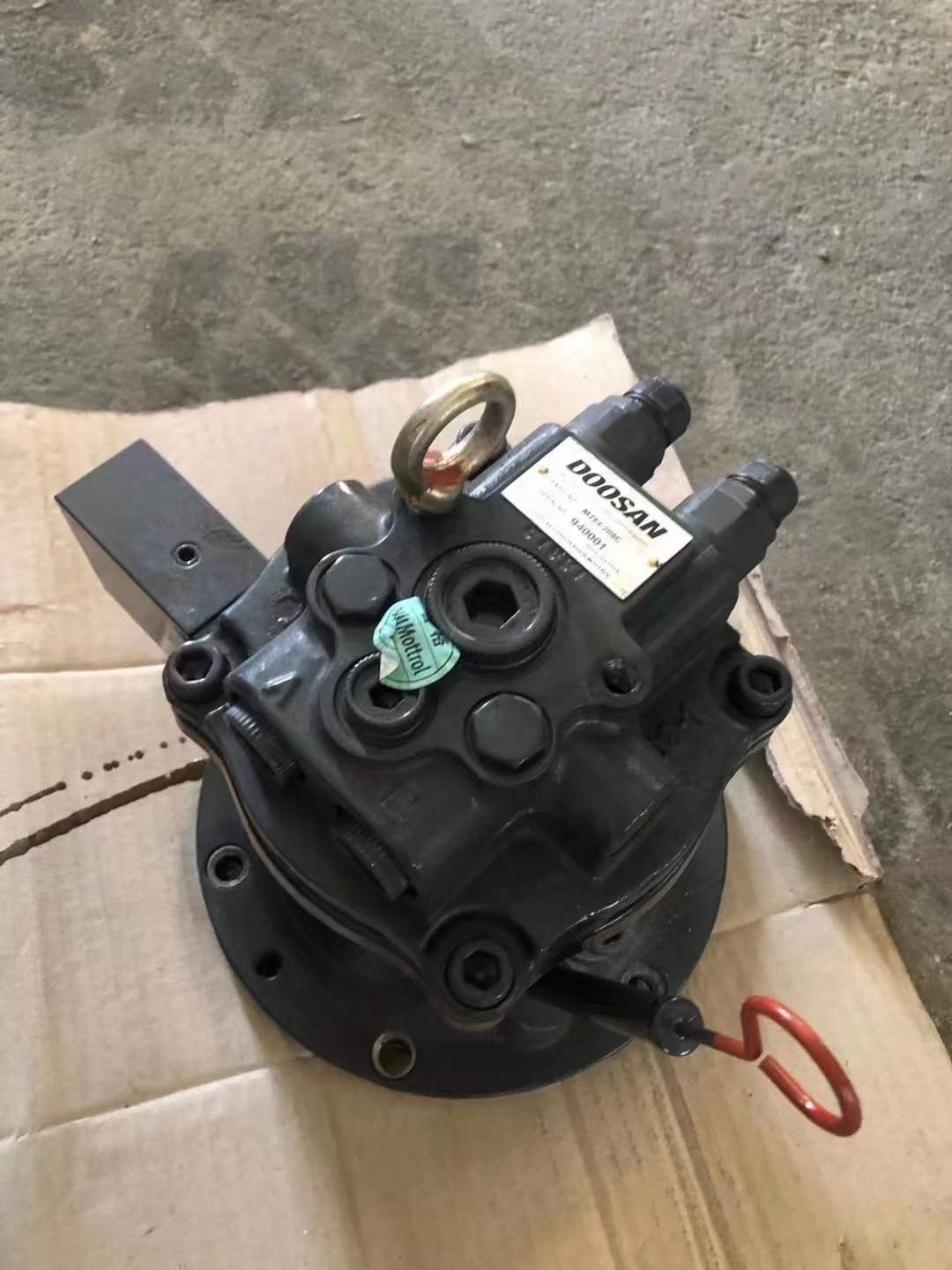 Doosan DX80 DX75 Swing Motor Assembly - High-Quality Spare Part