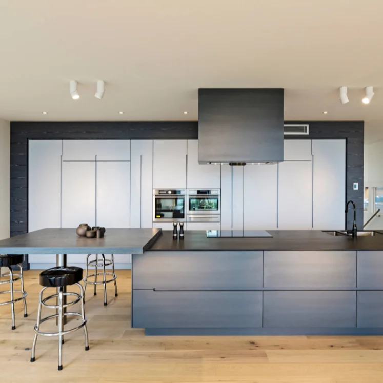 Matte Finish Handleless Kitchen Cabinet With Lacquer And Laminate - Buy ...