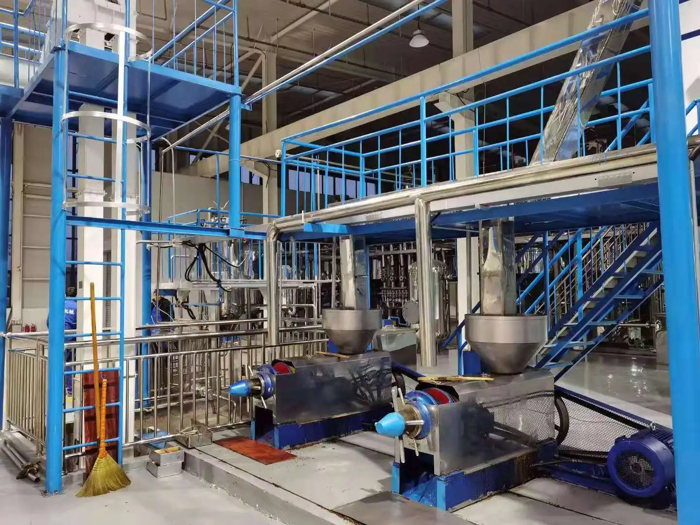oil Pressing line.jpg