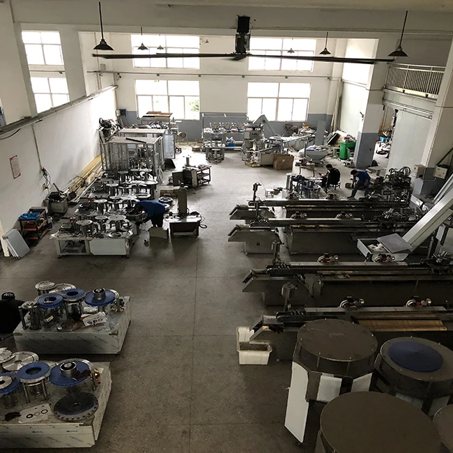 Полностью компьютерный шприц автоматическая сборная машина для медицинского