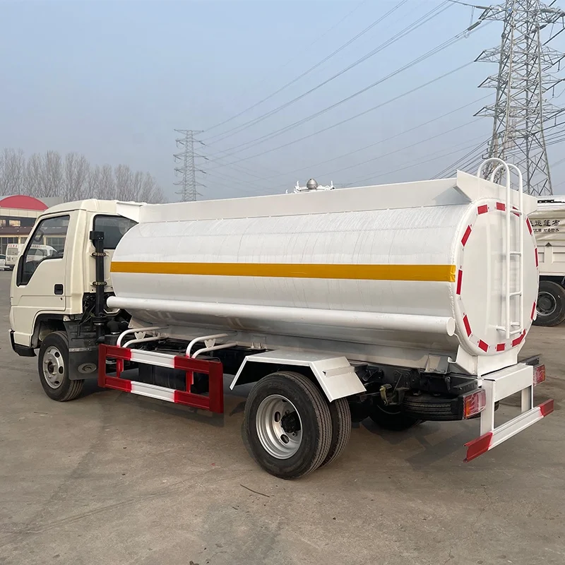 Hot Product Futon 4x2 Used Mini Fuel Tank Truck