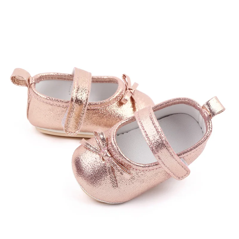 Shiny Solid Color Bright Top Bow Non-slip Soft Soled Baby All Match Princess Toddler Shoes manufacture