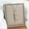 Catena labbra argento una gamba