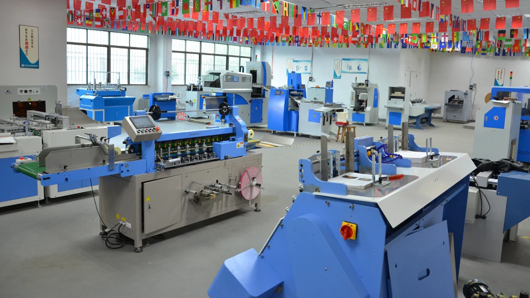 Semi-Automatic Book Case Making Machine with 5.2KW Power and 1-4mm Paperboard Thickness for Notebooks