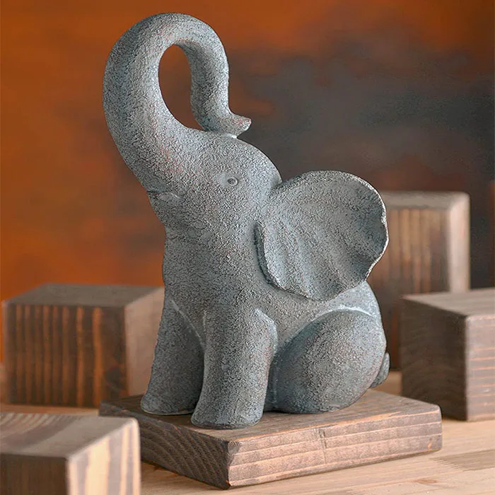 Resin World Garden Good Luck Elephant Statue: Ideal for Business