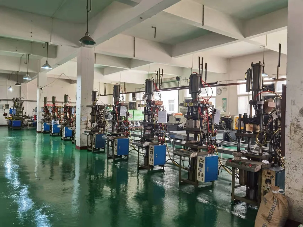 Zhangjiajie Fuyuan Simulation Flowers Co., Ltd. 2