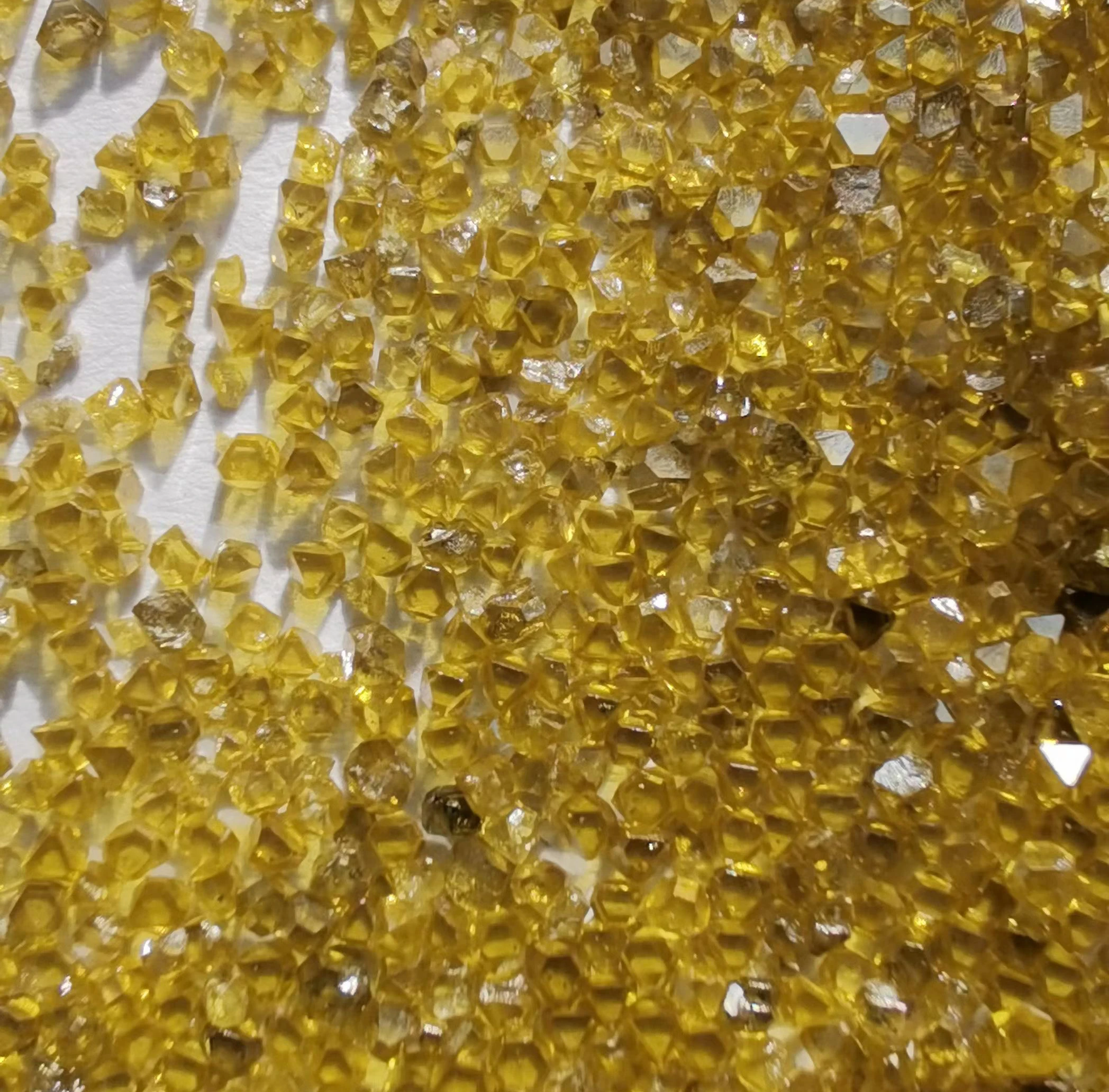 High Grade Industrial Rough Dust Synthetic Diamond Hpht Rough Diamond