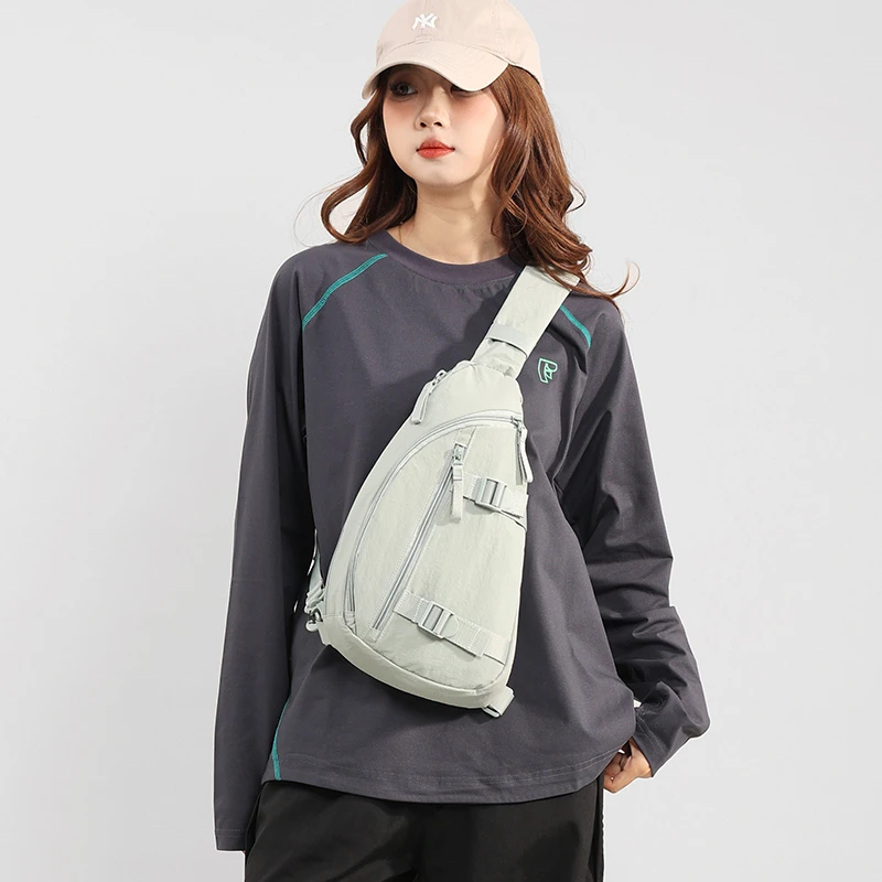 Manufacturer Custom Logo Unisex Fashion Casual Vintage Small Waterproof Chest Crossbody Sling Bag for Men Women