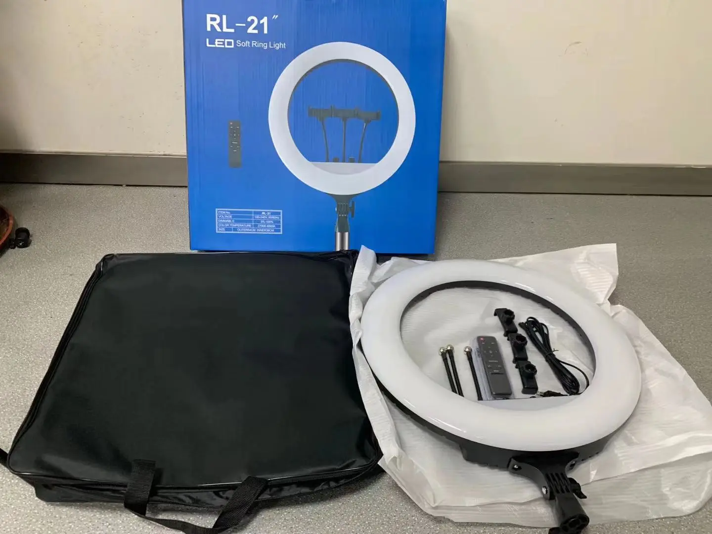 Кольцевой светильник 21 дюйм 54 см Внешний 65 Вт 2700 - 6500K Диммируемый большой светодиодный кольцевой с