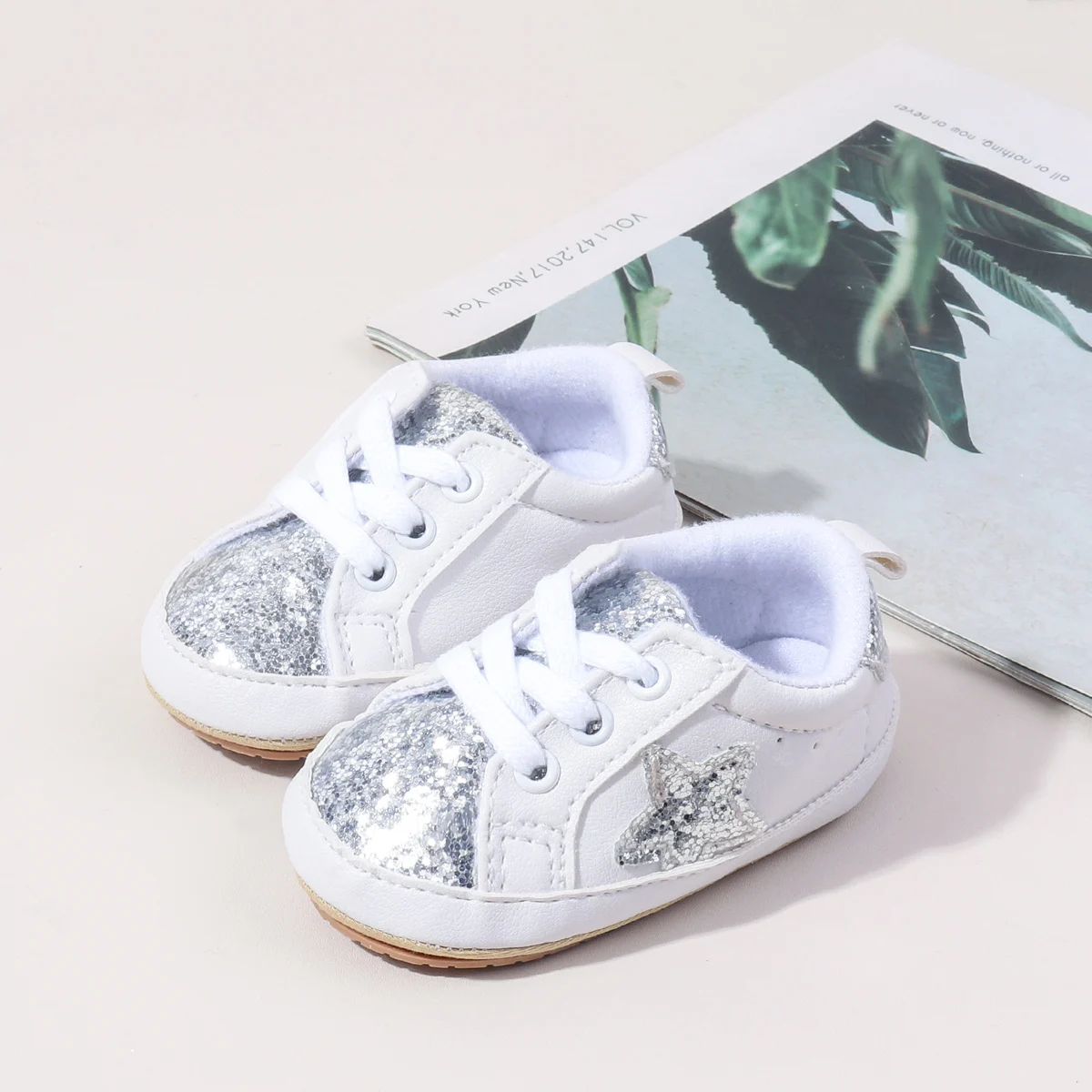 Bling Design Baby Toddler Sport Unisex Shoes Baby Walking Shoes TPR Anti-slip Outsole factory