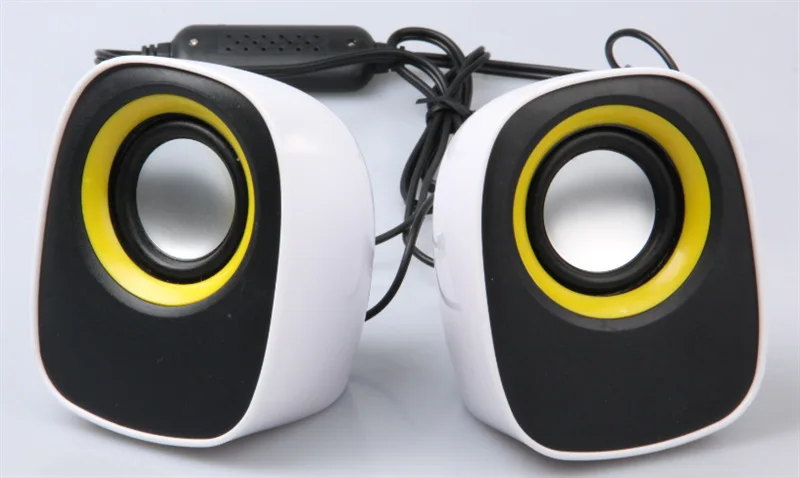 TOP ONE 2025 Hot Sale USB 2.0 Mini Battery Powered 2W+2W FM Supported CE/FCC Certified Portable Speaker for Computer Laptop