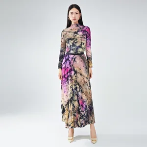 Women's Casual Two-Piece Set Fashionable Elastic Printed Long-Sleeved Turtleneck Top Pleated Ankle-Length Woven Summer