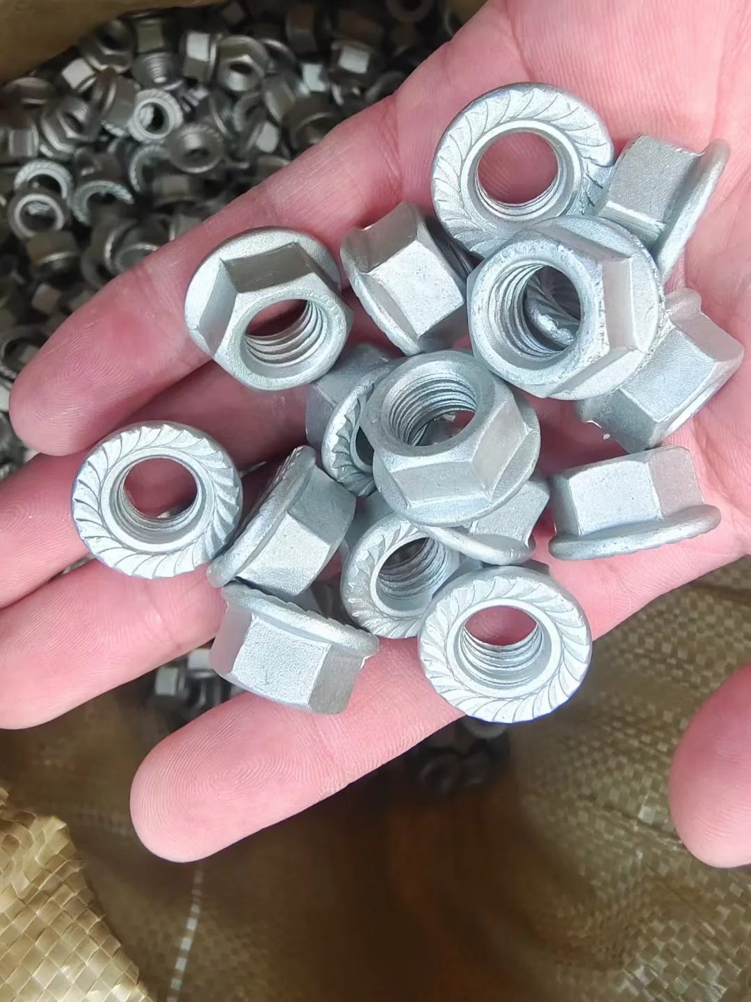 Nuts Flange With Rotating Wascher Rotating Flange Nut M4 M5 M6 M8 M10