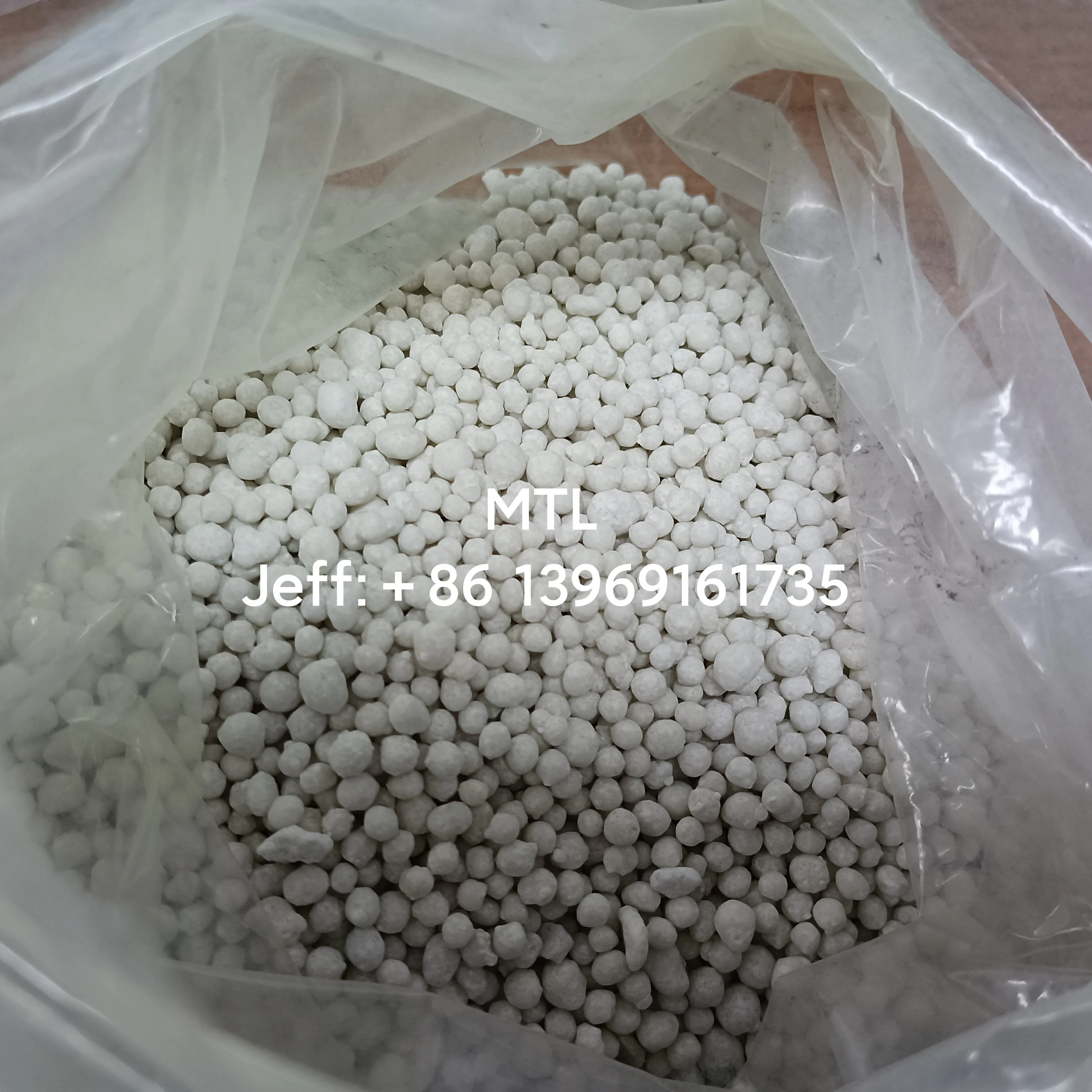 Compound Fertilizer NPK 15-15-15 Low Quality, Agriculture C Grade, Offwhite or Yellow Granular
