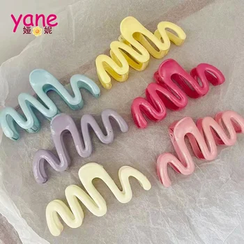 Summer New Jelly Color Niche Design Wave Temperament Hair Claw