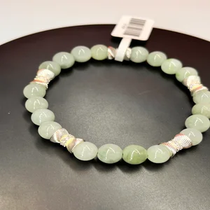 Luxurious Handmade Floating Jade Beaded Bracelet Natural Accessory for Gift Occasions