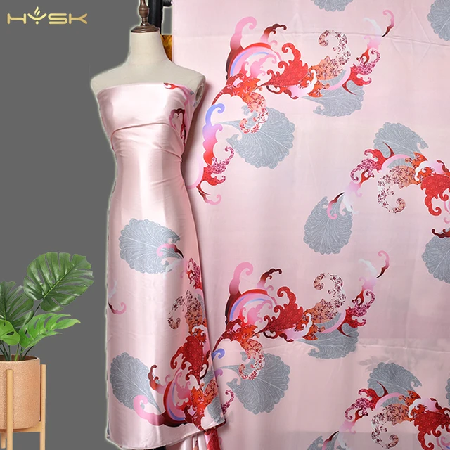 Factory manufacturer Various patterns on woven digital print in 100% satin silk fabric for silk pajamas party dresses