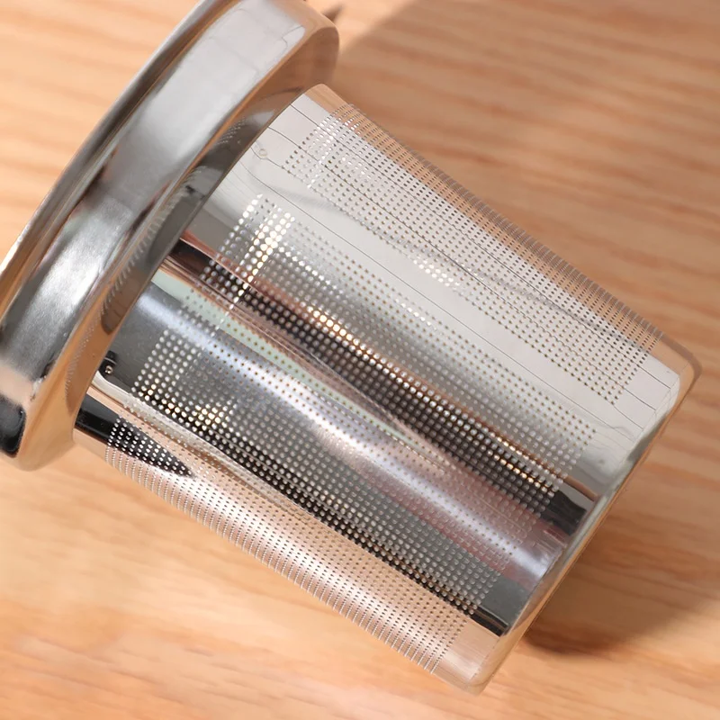 Good 304 Stainless Steel Tea Infuser Single Handle Silicone Lid Fine Mesh Large Capacity Teapots Mugs Cups Strainer Filter
