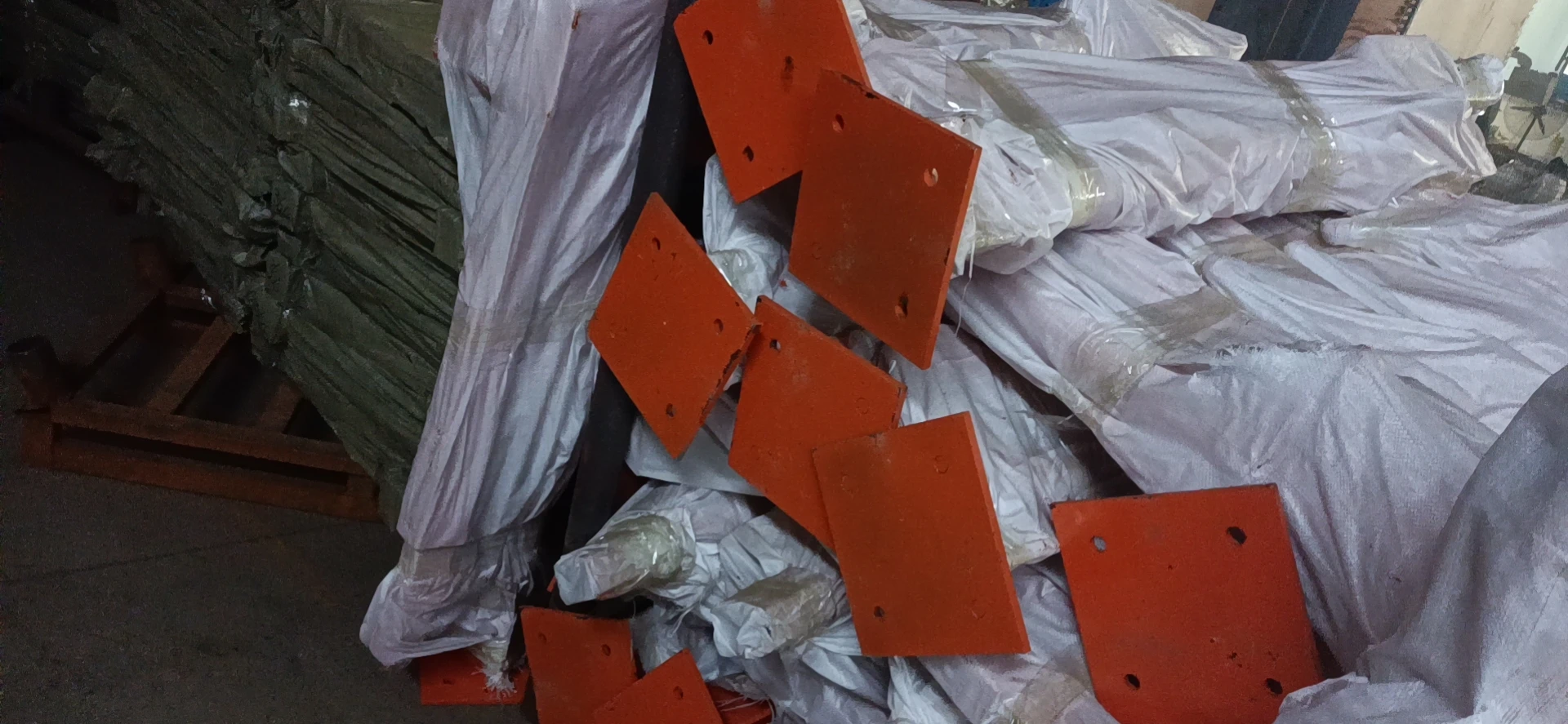 Small Lift Truck Crane Mini Pickup Hydraulic Truck Jib Crane For Sales