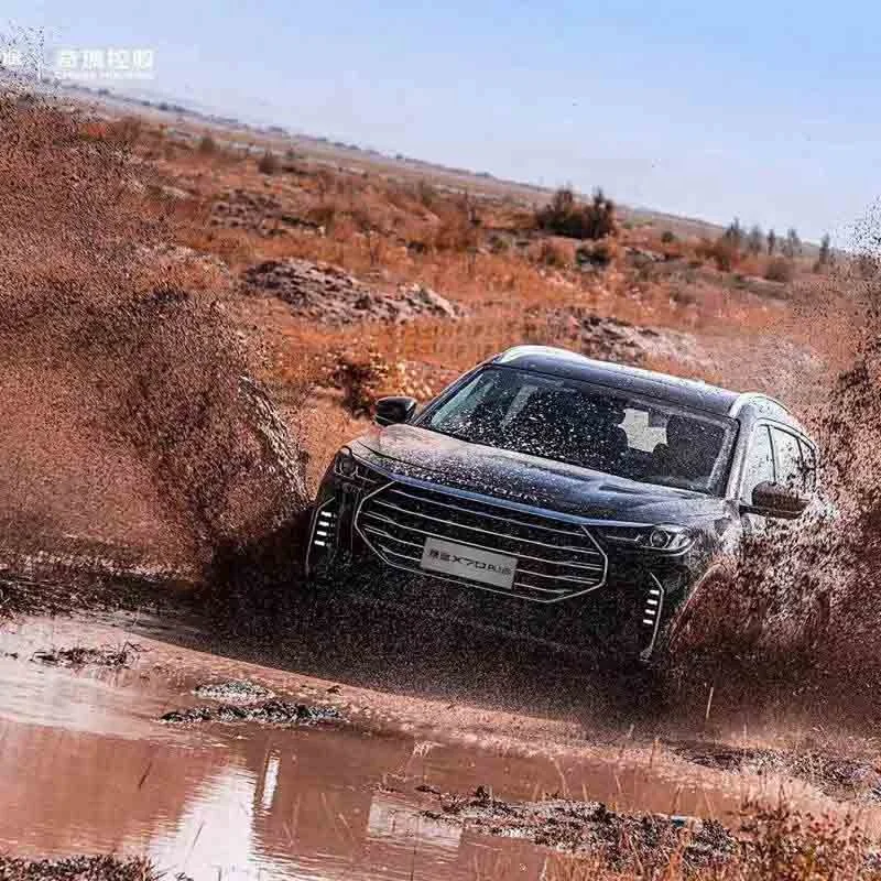 Новый внедорожник Chery Jetour X70 Plus автоматический полный