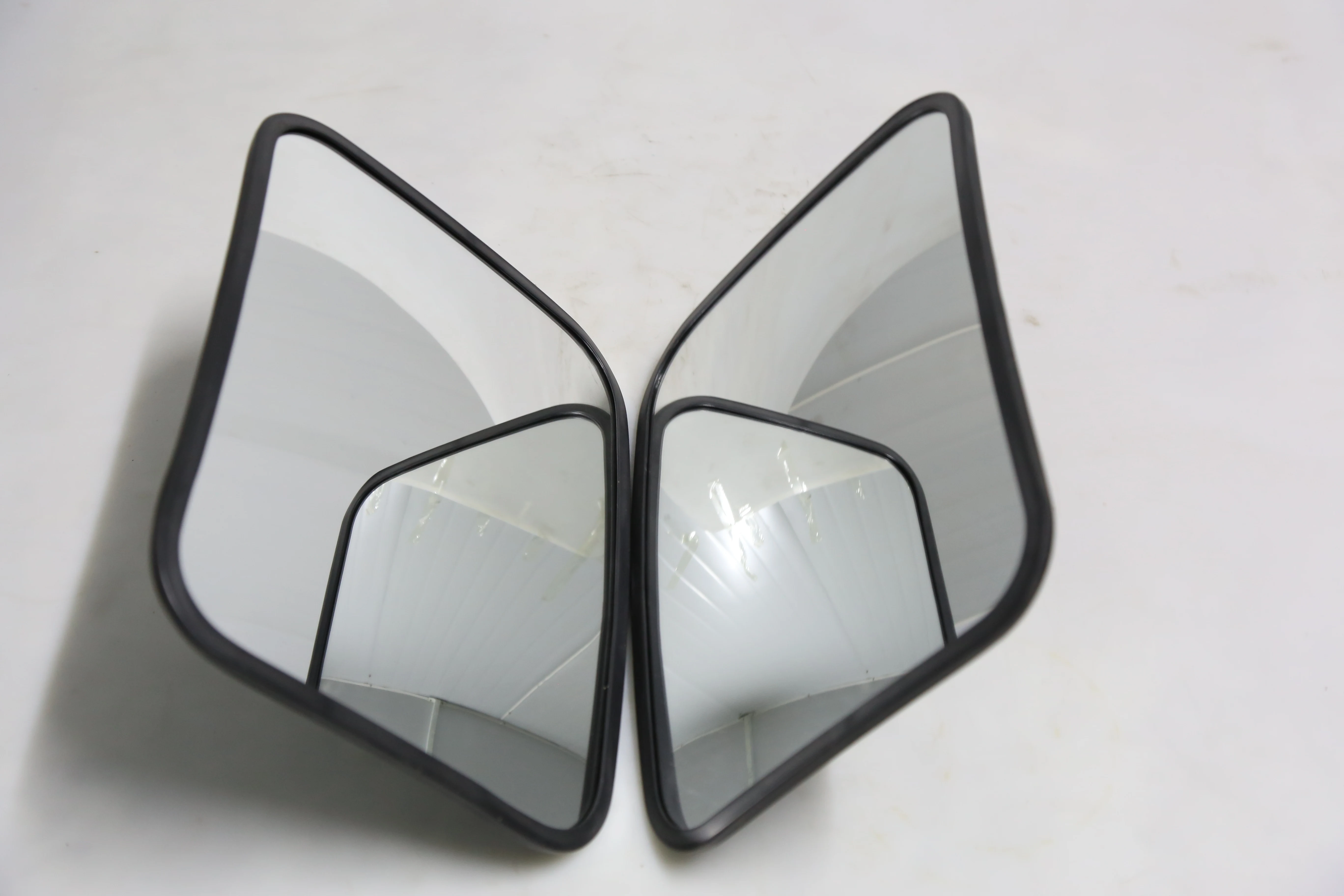 20Y-54-74280 Mirror for Excavators PC200-8 to PC300-8
