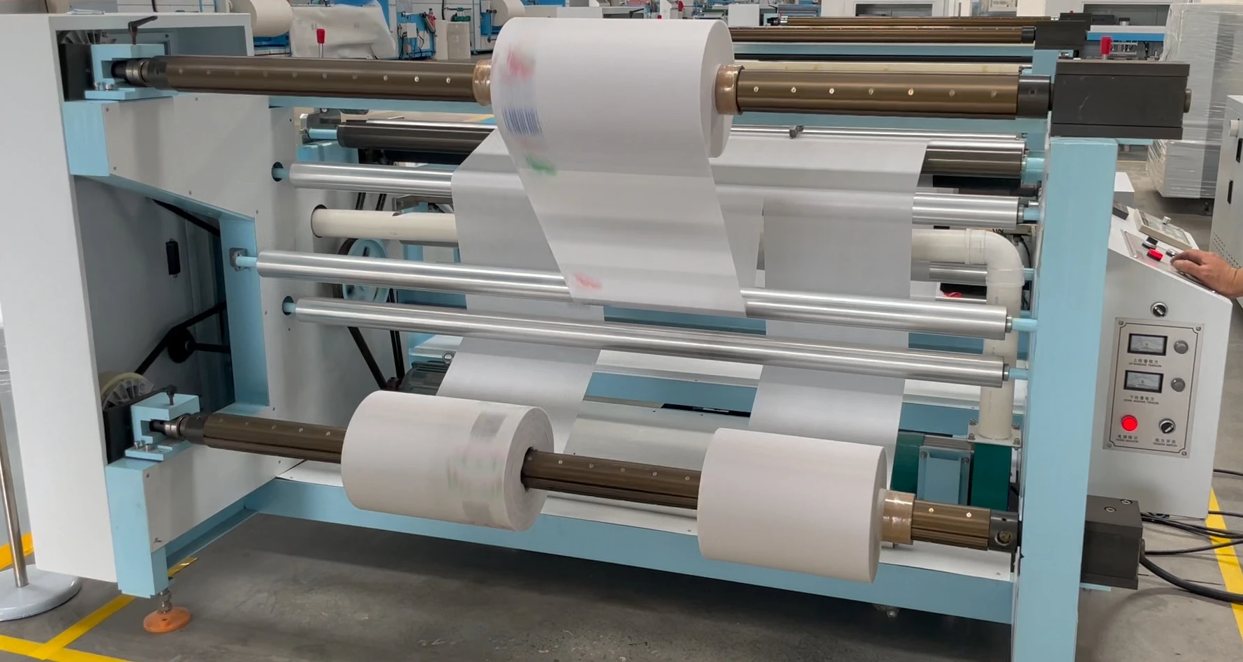 ZXC-A1700 Automatic Vertical Small Fabric Roll Slitting Machine for Non-Woven