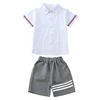 Conjunto blanco de 2 piezas (para niño)