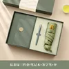 Conjunto de 3 piezas: paraguas verde matcha.