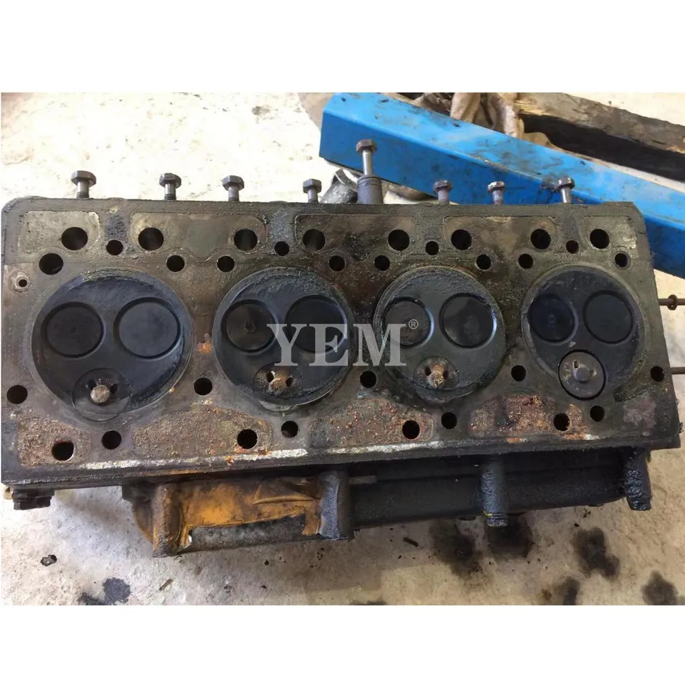 Engine Spare Parts 4D94 Cylinder Head Assy for Komatsu Cylinder Head Assy 3