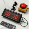 1 bouton rouge de 6 cm.