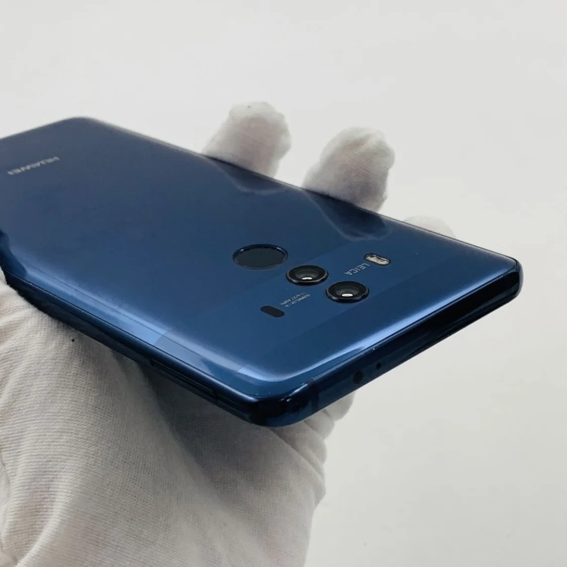 とんぼ　Huawei　Mate10 Pro　美品 HUAWEI Mate 10 Pro｜価格比較・最新情報 - 価格.com