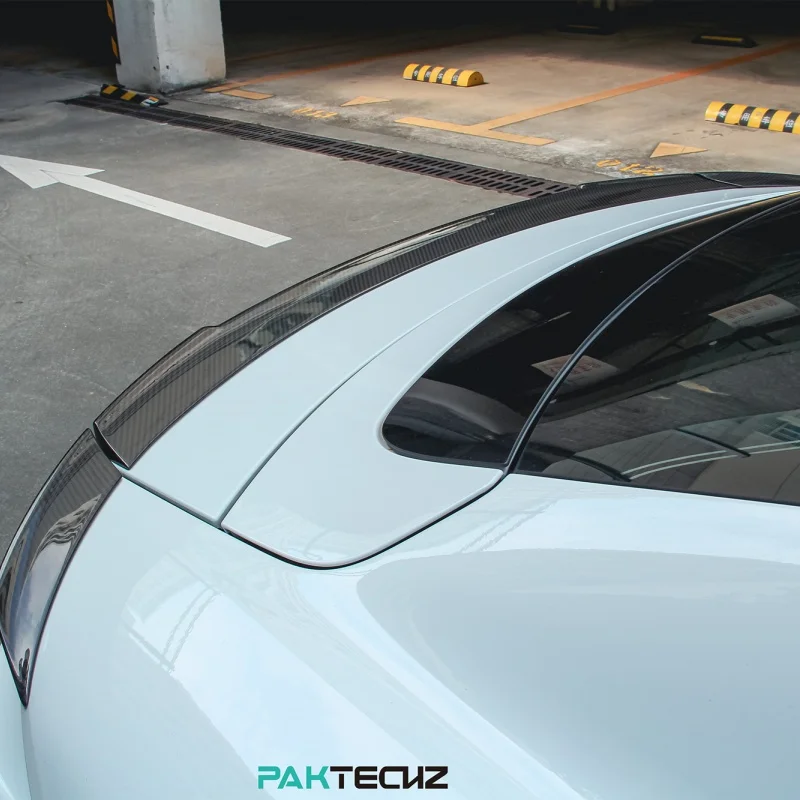 Spoiler Traseiro para Porsche Taycan foto 4