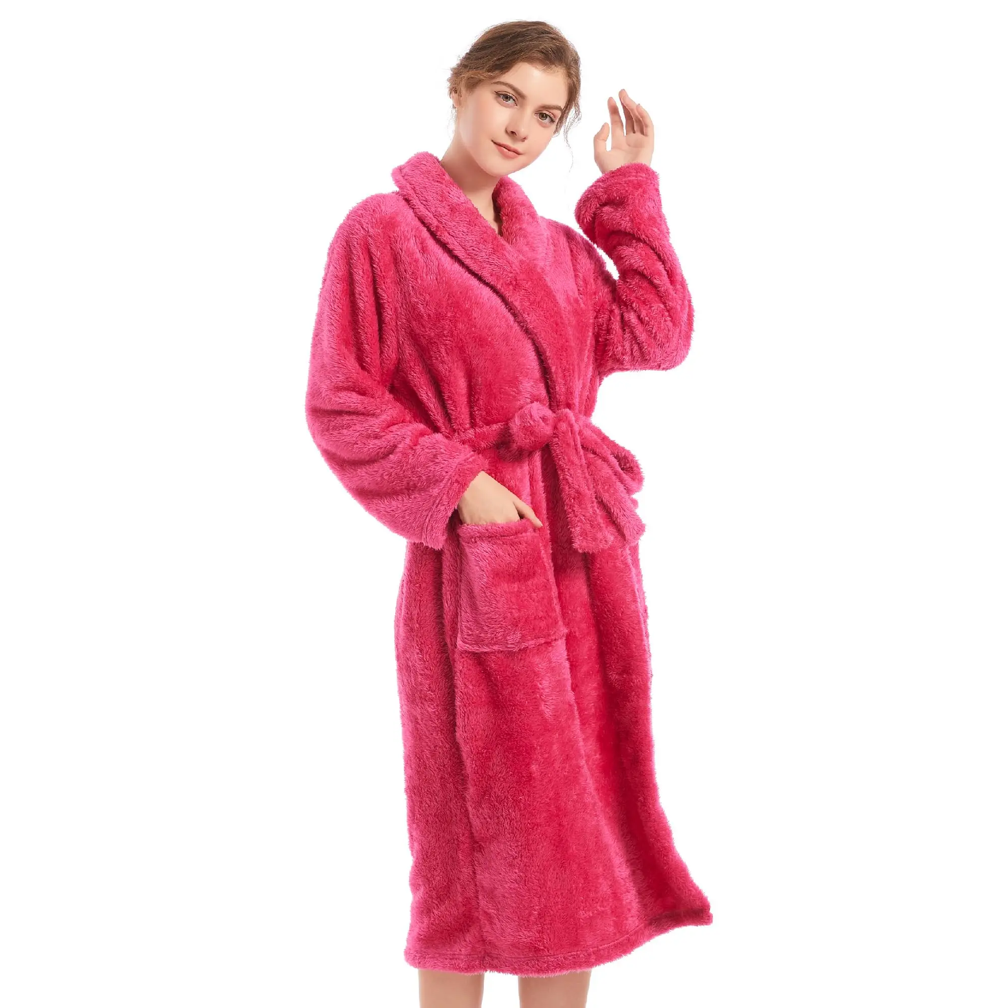 2024 Factory Wholesale Custom Cozy Warm Luxury  Flannel Fleece Bathrobe Robe With Pockets Full Length Bathrobe women manufacture