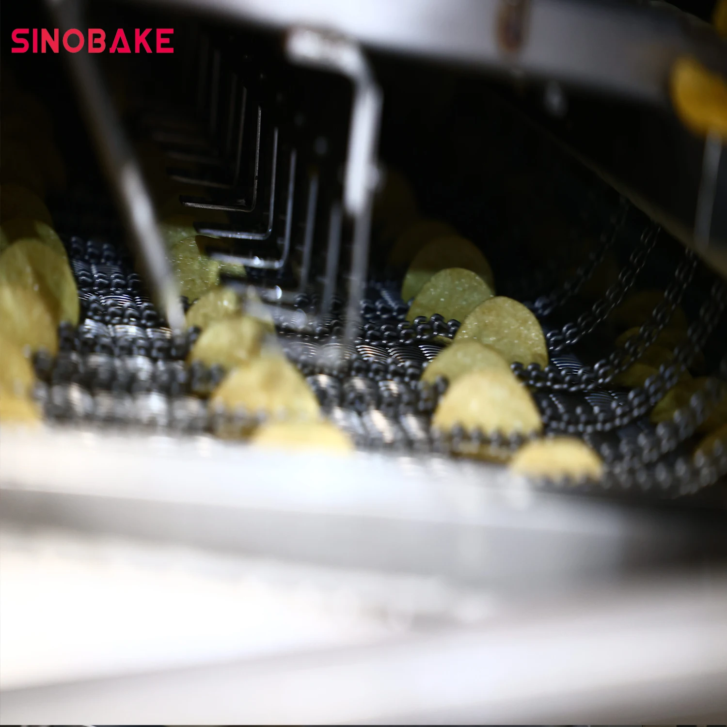 SINOBAKE 400kg 600kg Per Hour Stackable Potato Chips Processing Line Fully Automatic Potato Chips Production Line
