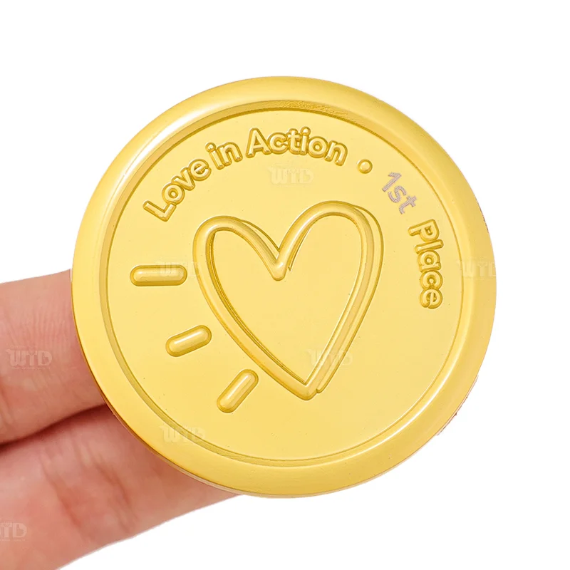 Custom Metal Enamel Pins Design Personalized Logo Pin Lapel Clothing Hat Badge Pin Luxury Round Brooch