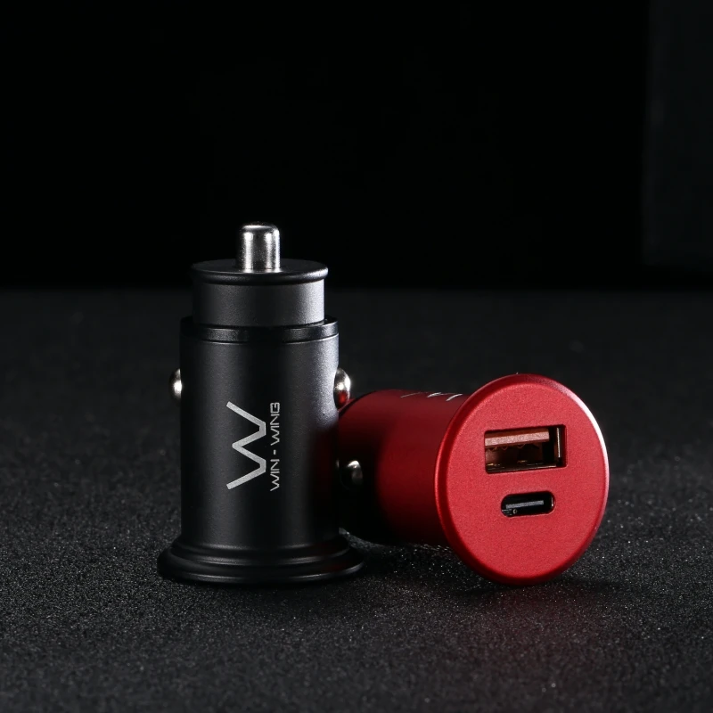 Двойное автомобильное зарядное устройство USB C USB A 30 Вт PD зарядное устройство