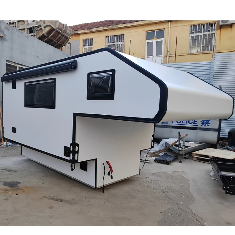 Mengubah Perjalanan dengan Teardrop Overland