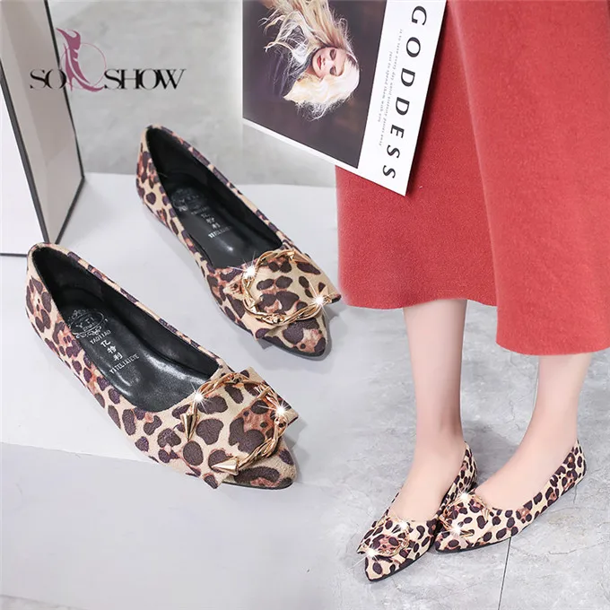 Новейший дизайн 2021, модная повседневная женская обувь на плоской подошве, комфортная замшевая женская обувь